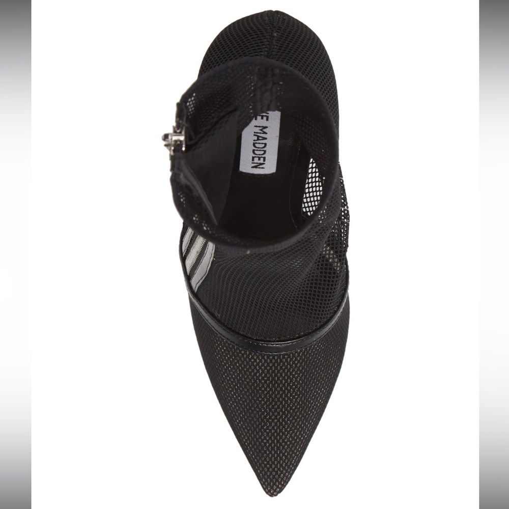 ⭐️STEVE MADDEN⭐️ SOLD OUT EVERYWHERE “MIXER”BLACK ANKLE BOOTES SIZE: 7.5 - Picture 5 of 16